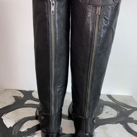 Frye Melissa Button Back Zip Black - Size 6 - Picture 3 of 8